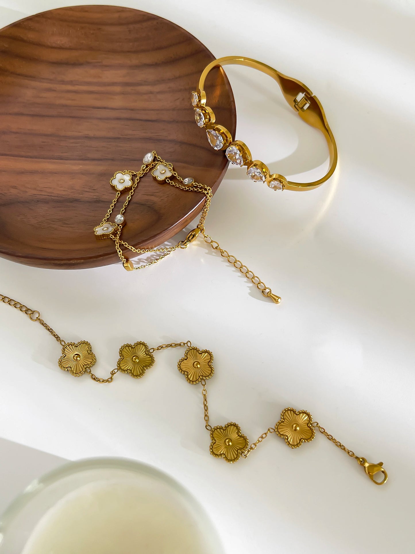 Gold Clover Bracelet