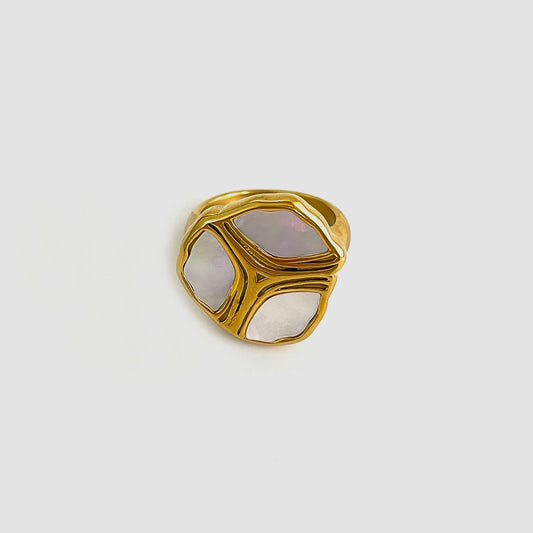 Egg Basket Ring